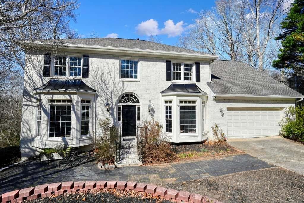 3097 Oak Chase Drive, Roswell, GA 30075 — most recent listing photo