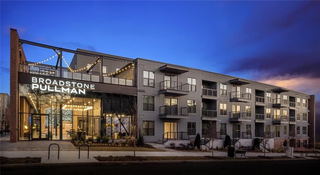2 bedroom, 2 bathroom, 1,133 sq ft apartment for rent at 105 Rogers Street B4, Atlanta, GA 30317 for $2,569 a month — photo 1 of 41