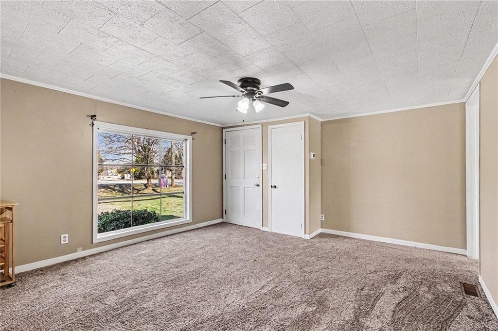 2 bedroom, 1 bathroom, 1,600 sq ft single family residence for sale at 1015 Jefferson Highway, Winder, GA 30680 — photo 9