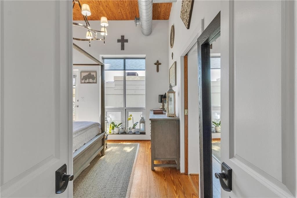1 bedroom, 1 bathroom, 722 sq ft condominium for sale at 542 Ralph Mcgill Boulevard 7, Atlanta, GA 30312 — photo 8