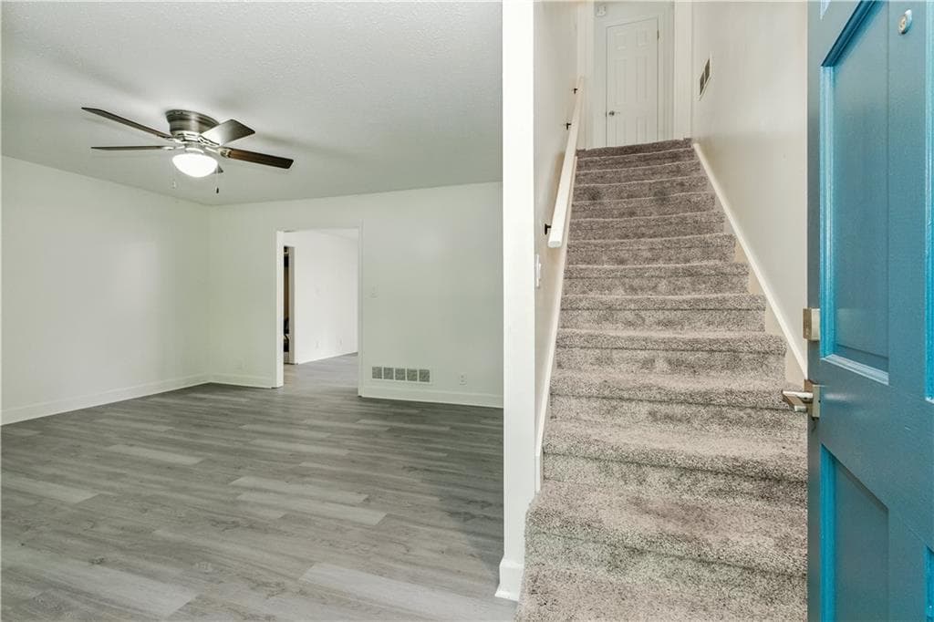 5 bedroom, 5 bathroom, 5,144 sq ft single family residence for sale at 3235 Clarks Bridge Road, Gainesville, GA 30506 — photo 9