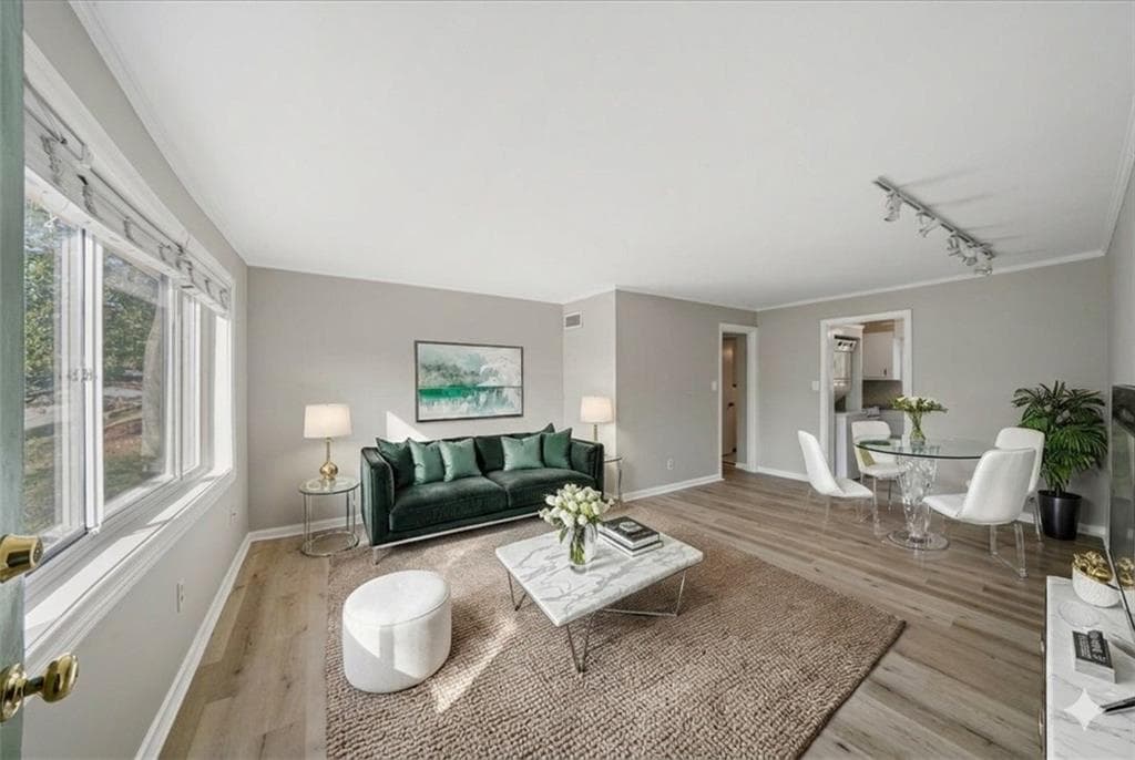 2 bedroom, 1 bathroom, 830 sq ft condominium for sale at 101 Ardmore Place 3, Atlanta, GA 30309 — photo 5