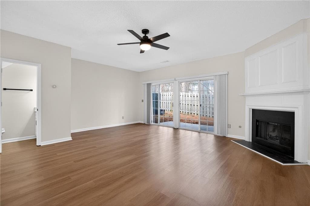 3 bedroom, 3 bathroom, 1,428 sq ft townhouse under contract at 4166 Howell Park Road, Duluth, GA 30096 — photo 4