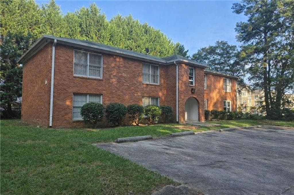 quadruplex sold at 6682 Chupp Road, Lithonia, GA 30058