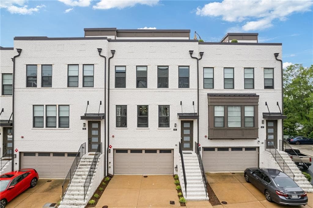 830 Stone Ridge Lane, Atlanta, GA 30324 — most recent listing photo