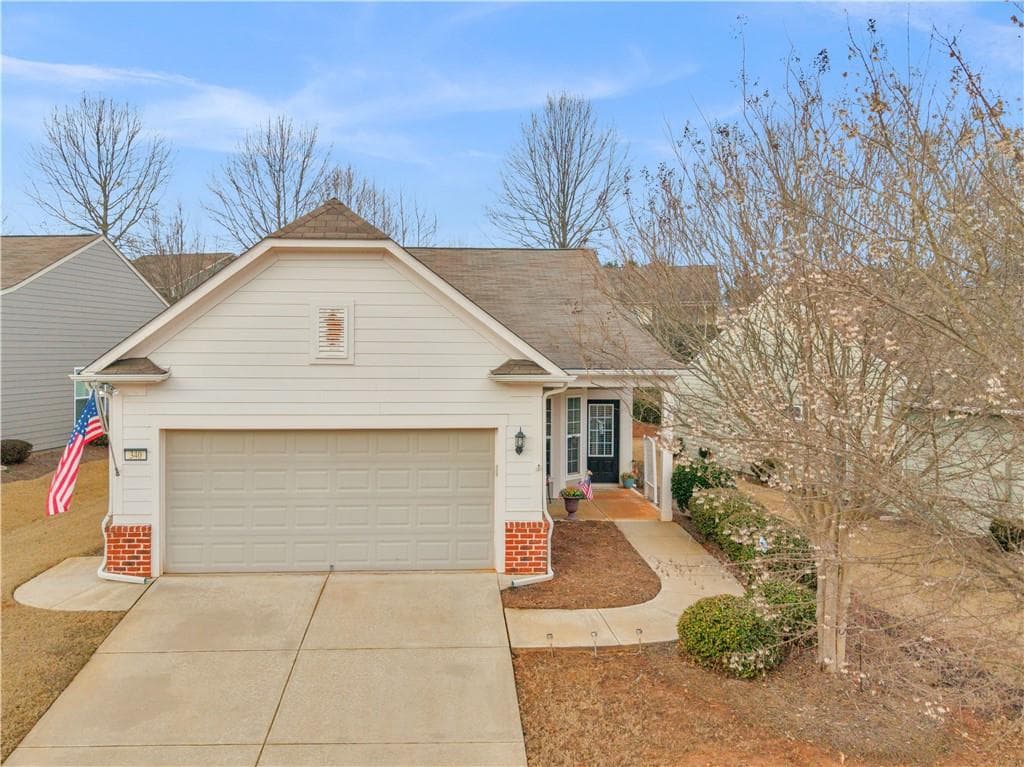 340 Sandy Springs Drive, Griffin, GA 30223 — most recent listing photo