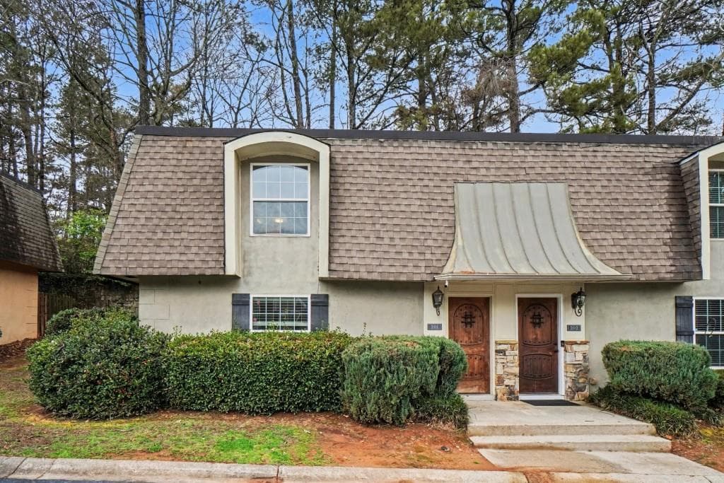 3 bedroom, 3 bathroom, 1,550 sq ft condominium sold at 4430 Tilly Mill Road 201, Atlanta, GA 30360