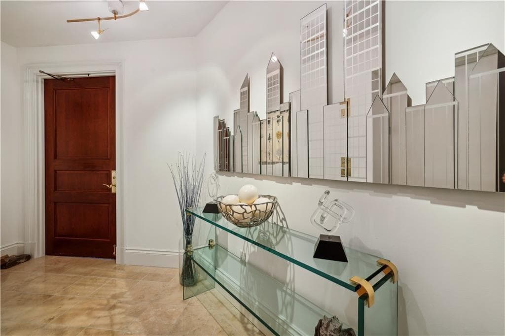 2 bedroom, 3 bathroom, 2,262 sq ft condominium for sale at 750 Park Avenue 6S, Atlanta, GA 30326 — photo 4