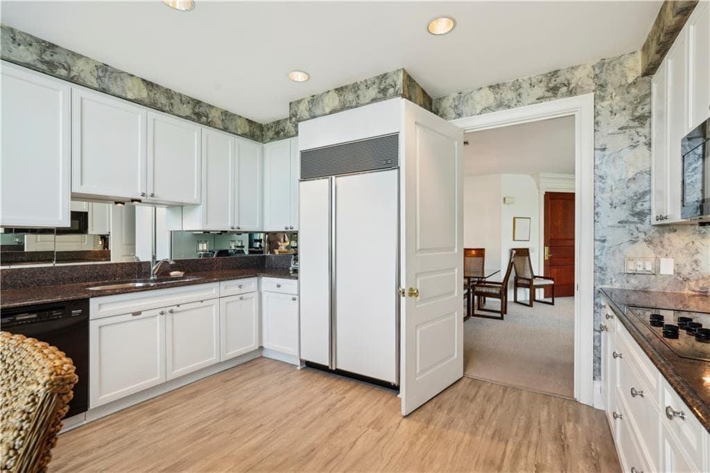 2 bedroom, 3 bathroom, 2,262 sq ft condominium for sale at 750 Park Avenue 6S, Atlanta, GA 30326 — photo 7