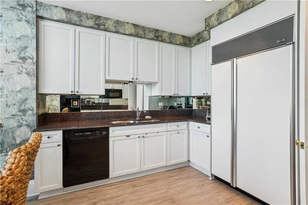 2 bedroom, 3 bathroom, 2,262 sq ft condominium for sale at 750 Park Avenue 6S, Atlanta, GA 30326 — photo 8