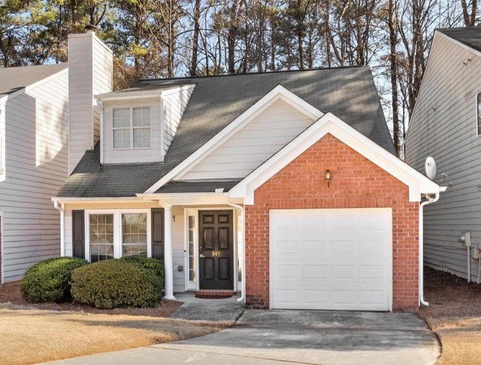 849 Hillandale Lane, Lithonia, GA 30058 — most recent listing photo