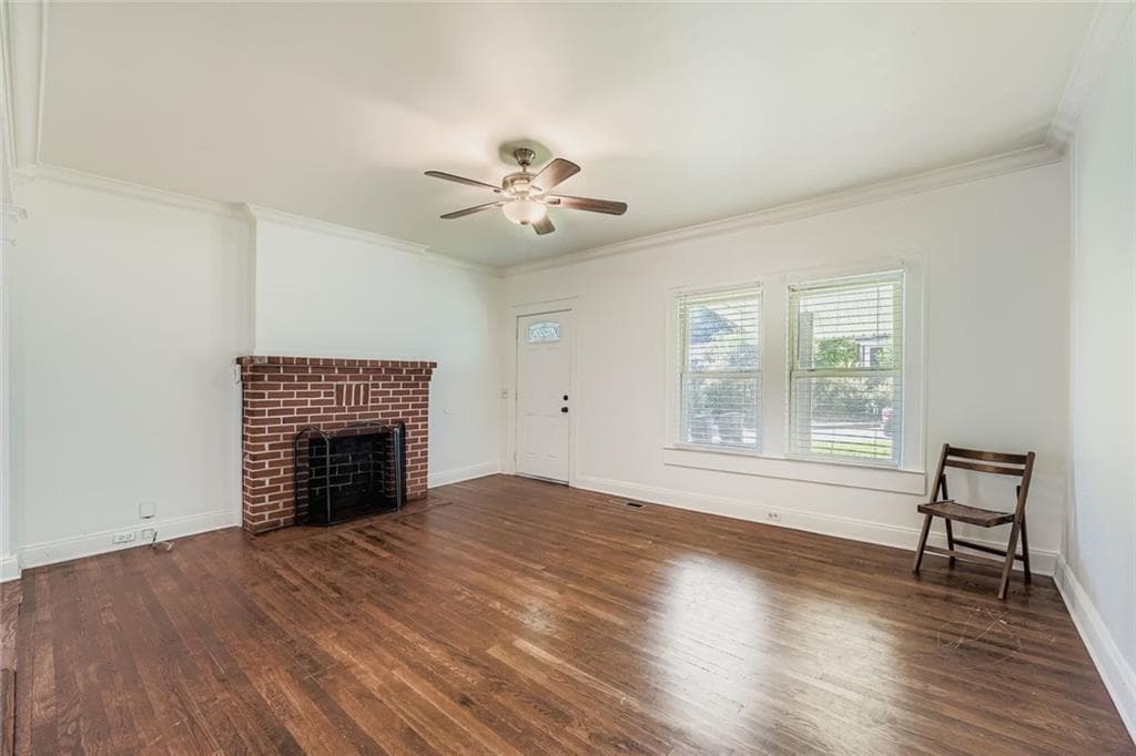 2 bedroom, 2 bathroom, 1,050 sq ft single family residence under contract at 511 Walnut Street, Hapeville, GA 30354 — photo 2