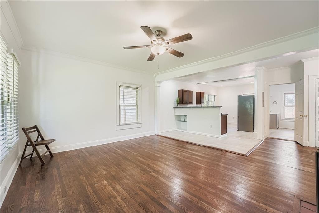 2 bedroom, 2 bathroom, 1,050 sq ft single family residence under contract at 511 Walnut Street, Hapeville, GA 30354 — photo 3