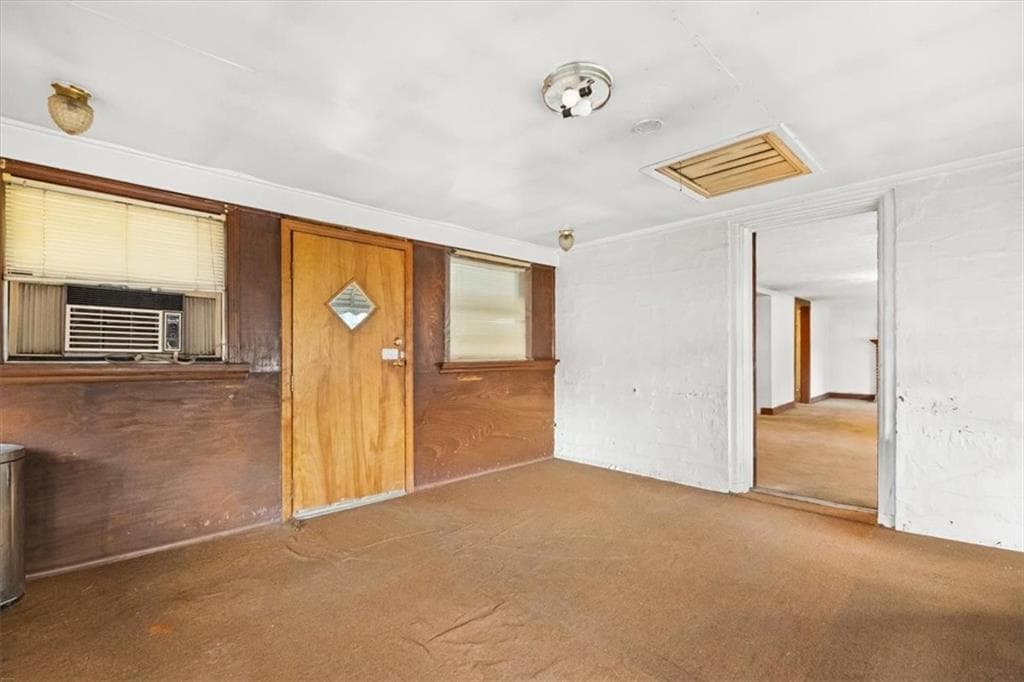 3 bedroom, 2 bathroom, 2,836 sq ft single family residence for sale at 2706 Burton Road, Atlanta, GA 30311 — photo 5