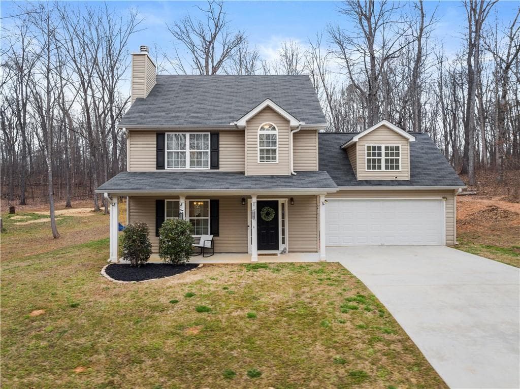 4 bedroom, 3 bathroom, 1,922 sq ft single family residence sold at 5612 Deerberry Lane, Gillsville, GA 30543