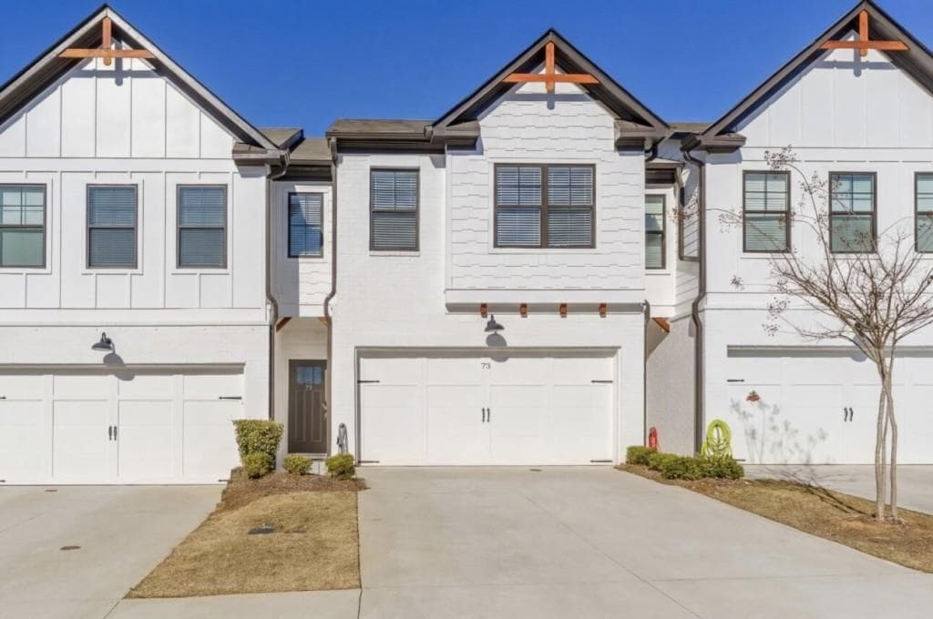 73 South Auburn Landing Place