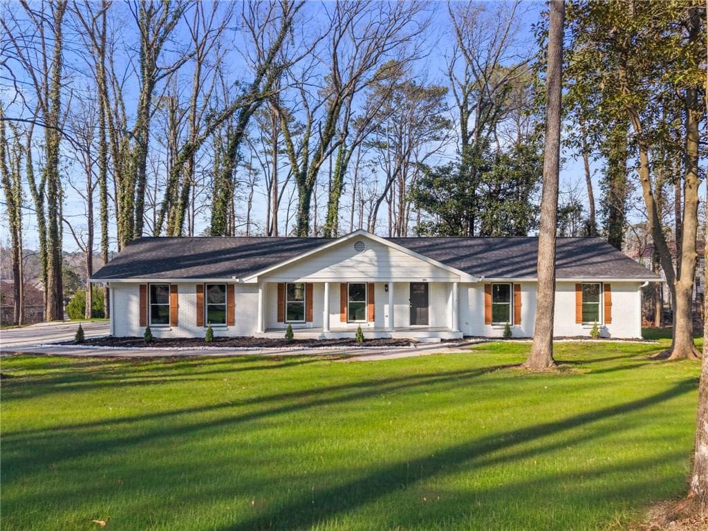 5 bedroom, 3 bathroom, 2,970 sq ft single family residence sold at 2881 Glenhaven Court, Conyers, GA 30094
