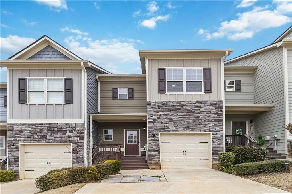 3 bedroom, 3 bathroom, 1,680 sq ft townhouse sold at 116 Spring Way Square, Canton, GA 30114
