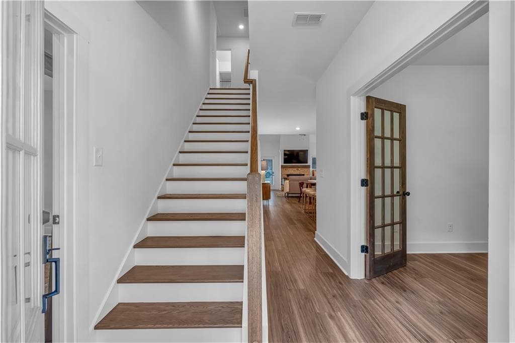 4 bedroom, 4 bathroom, 2,460 sq ft single family residence for sale at 44 Puckett Road, Emerson, GA 30137 — photo 4