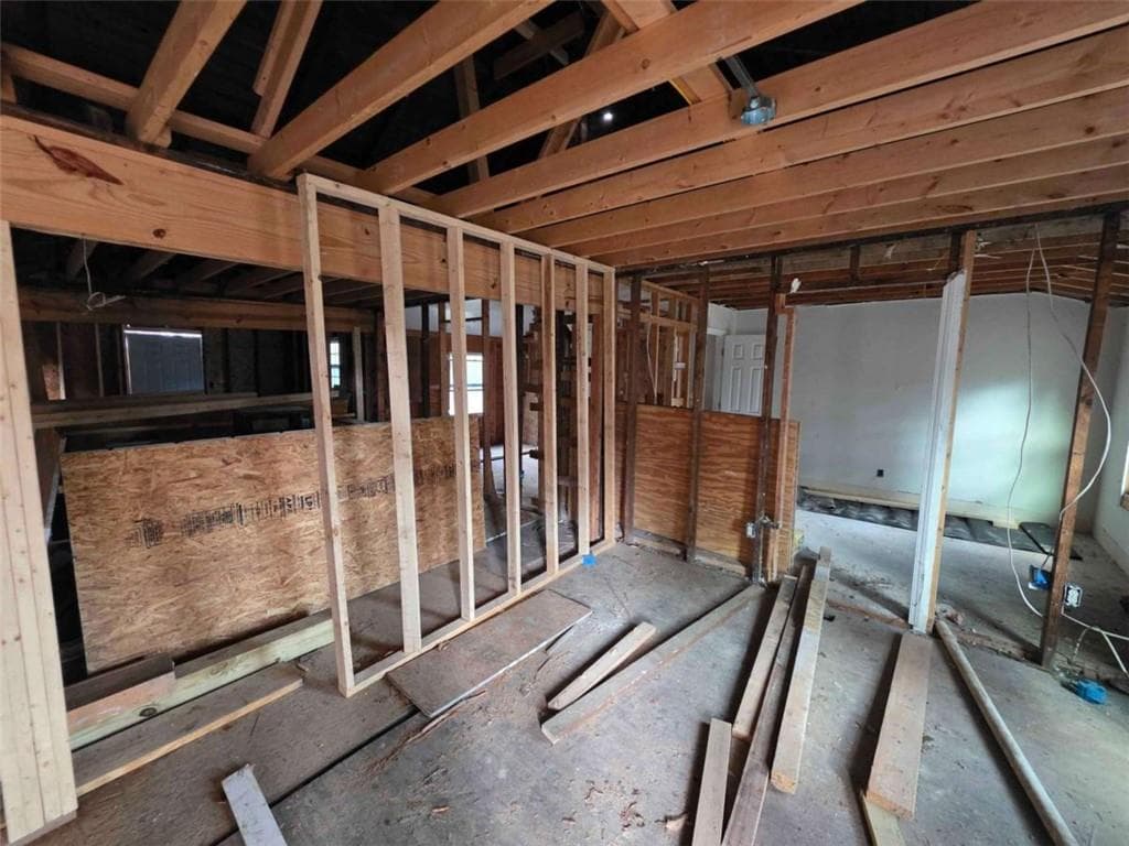 3 bedroom, 2 bathroom, 920 sq ft single family residence for sale at 1285 North Avenue, Atlanta, GA 30318 — photo 10
