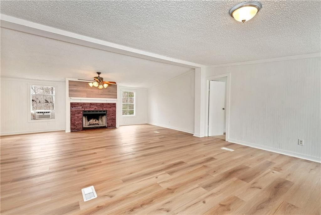 3 bedroom, 2 bathroom, 1,820 sq ft single family residence under contract at 660 Shenandoah Drive, Dahlonega, GA 30533 — photo 10