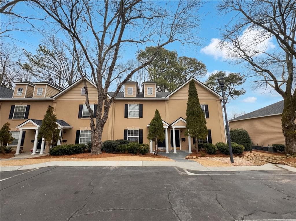 806 Brighton Point