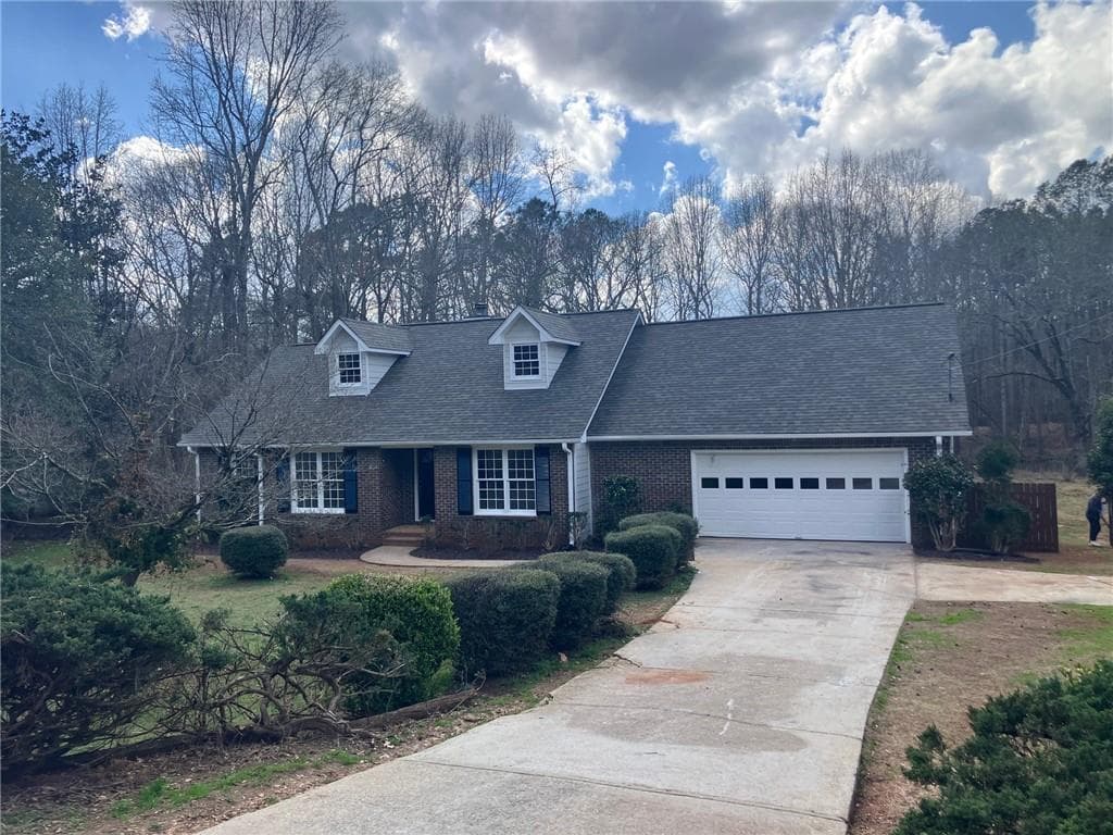 215 Brookwood Lane, Fayetteville, GA 30215 — most recent listing photo
