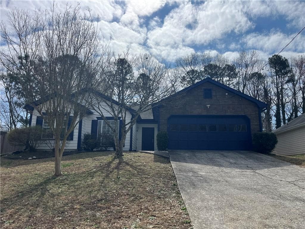 3 bedroom, 2 bathroom, 1,672 sq ft single family residence under contract at 54 Oxford Brook Way, Lawrenceville, GA 30046 — photo 5