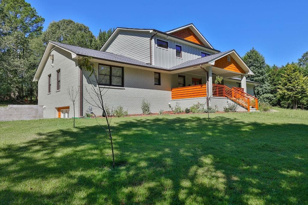 5 bedroom, 4 bathroom, 1,923 sq ft single family residence under contract at 3525 Ebenezer Road, Conyers, GA 30094