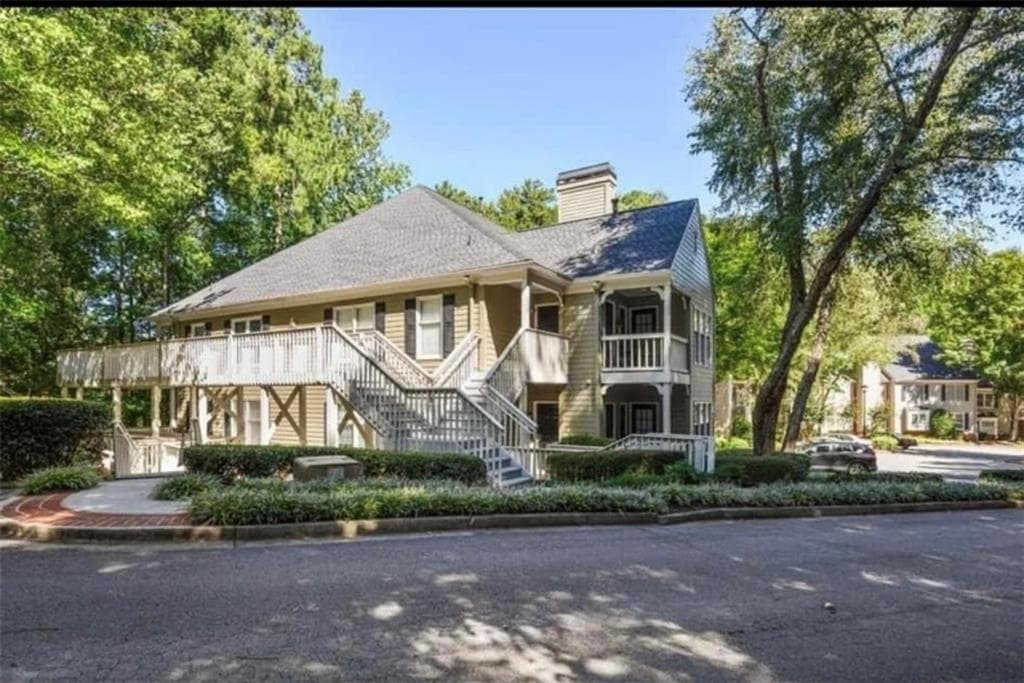 1 bedroom, 1 bathroom condominium for rent at 102 Bainbridge Drive, Atlanta, GA 30327 for $1,600 a month — photo 4