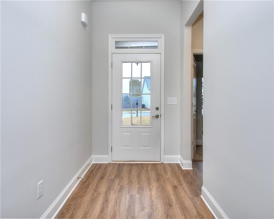 4 bedroom, 4 bathroom, 2,167 sq ft single family residence for sale at 130 Classic Overlook, Homer, GA 30547 — photo 2