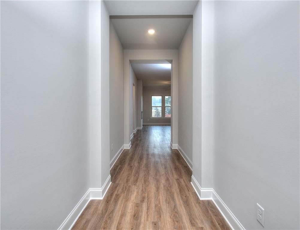 4 bedroom, 4 bathroom, 2,167 sq ft single family residence for sale at 130 Classic Overlook, Homer, GA 30547 — photo 3