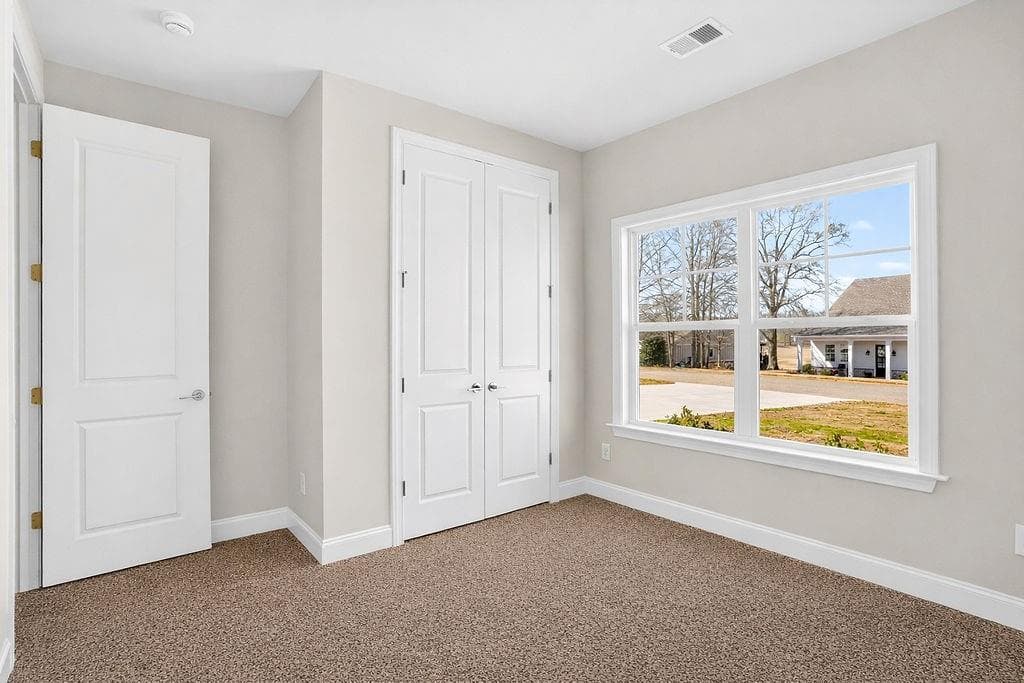 4 bedroom, 4 bathroom, 2,167 sq ft single family residence for sale at 130 Classic Overlook, Homer, GA 30547 — photo 8