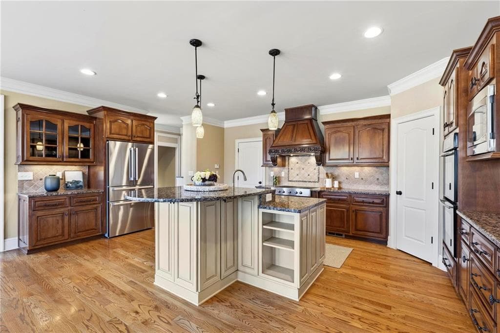 5 bedroom, 4 bathroom, 6,400 sq ft single family residence for sale at 2602 Alcovy Club Drive, Dacula, GA 30019 — photo 8