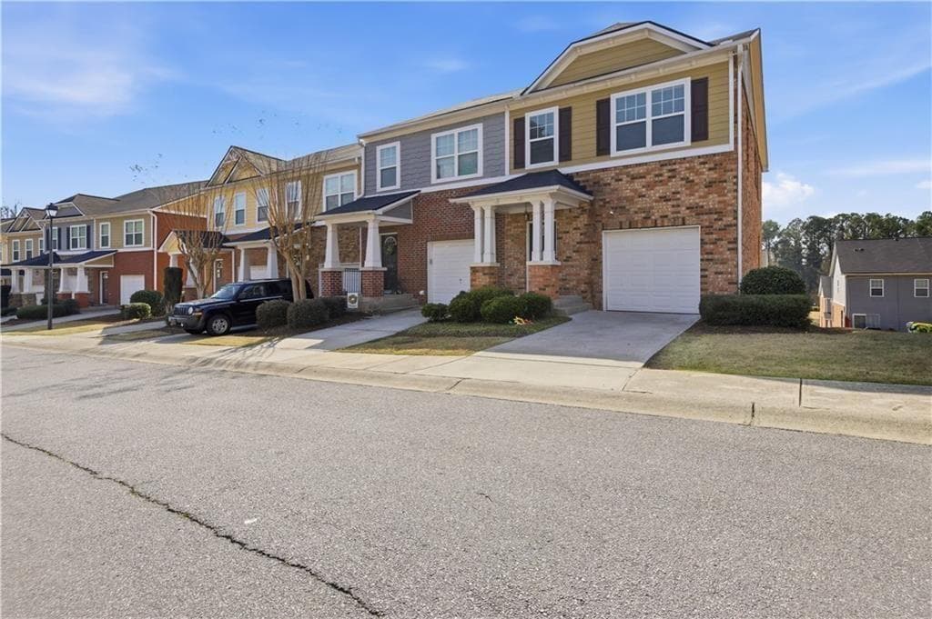3 bedroom, 4 bathroom, 2,355 sq ft townhouse for sale at 776 Arbor Gate Lane, Lawrenceville, GA 30044 — photo 2