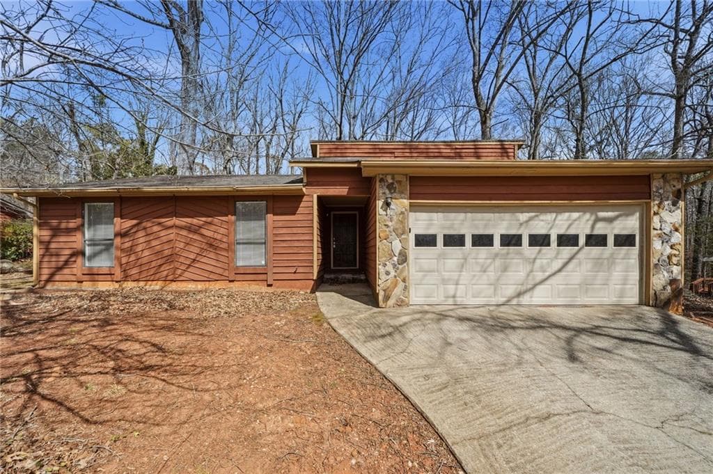 3396 Deshong Drive, Stone Mountain, GA 30087 — most recent listing photo