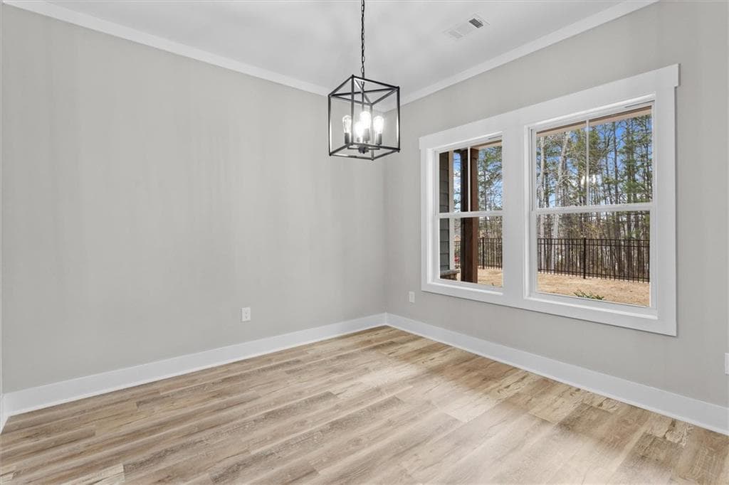 4 bedroom, 3 bathroom, 2,276 sq ft single family residence for sale at 9129 Lakeview Parkway, Villa Rica, GA 30180 — photo 7