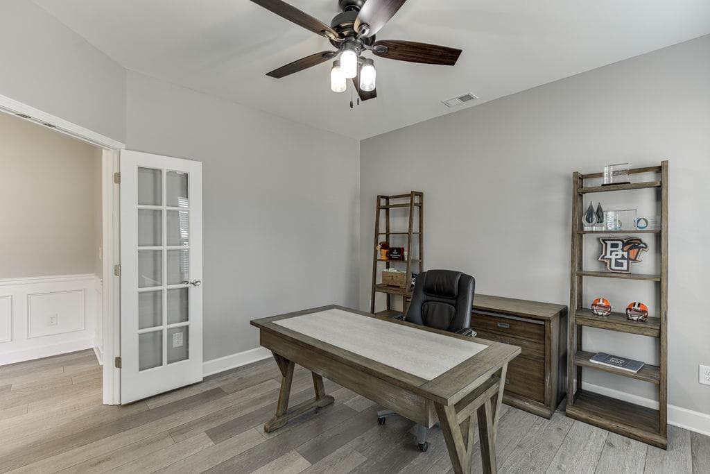5 bedroom, 4 bathroom, 4,953 sq ft single family residence under contract at 7314 Shady Tree Court, Hoschton, GA 30548 — photo 6