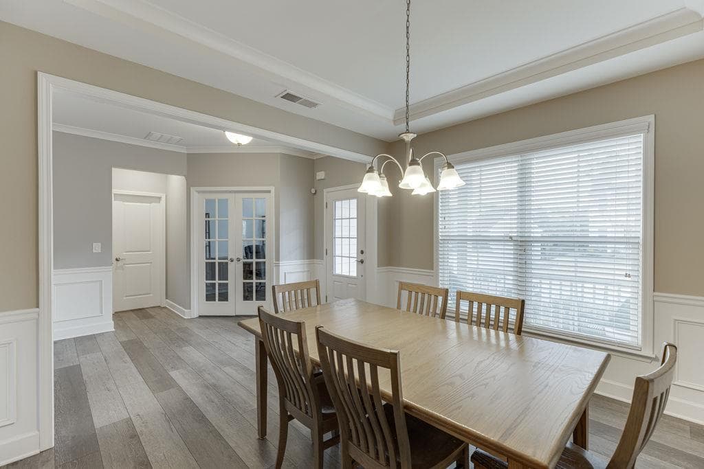 5 bedroom, 4 bathroom, 4,953 sq ft single family residence under contract at 7314 Shady Tree Court, Hoschton, GA 30548 — photo 10