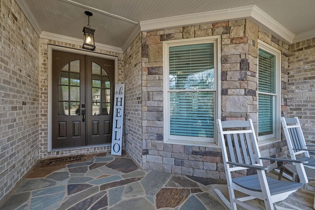 5 bedroom, 5 bathroom, 3,982 sq ft single family residence for sale at 3298 Alcovy Club Court, Dacula, GA 30019 — photo 7