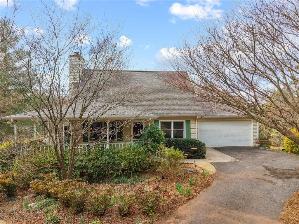 543 Martins Grove Road, Dahlonega, GA 30533 — most recent listing photo