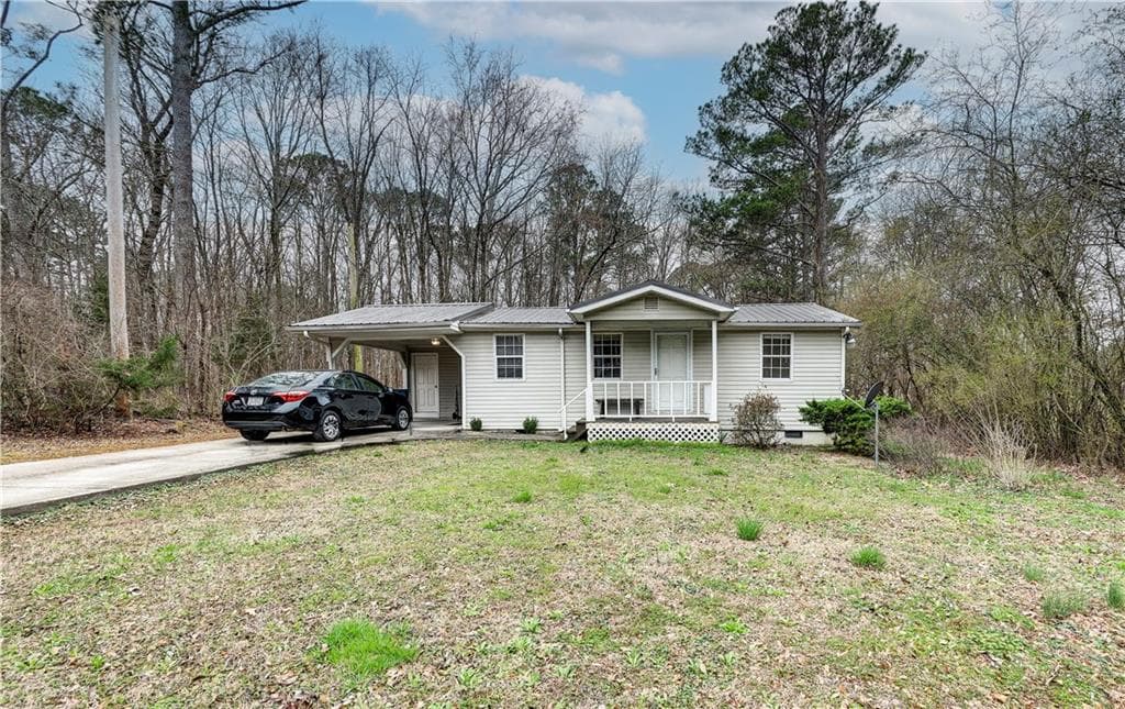 2 bedroom, 1 bathroom, 640 sq ft single family residence sold at 1021 Newtown Creek Loop, Calhoun, GA 30701