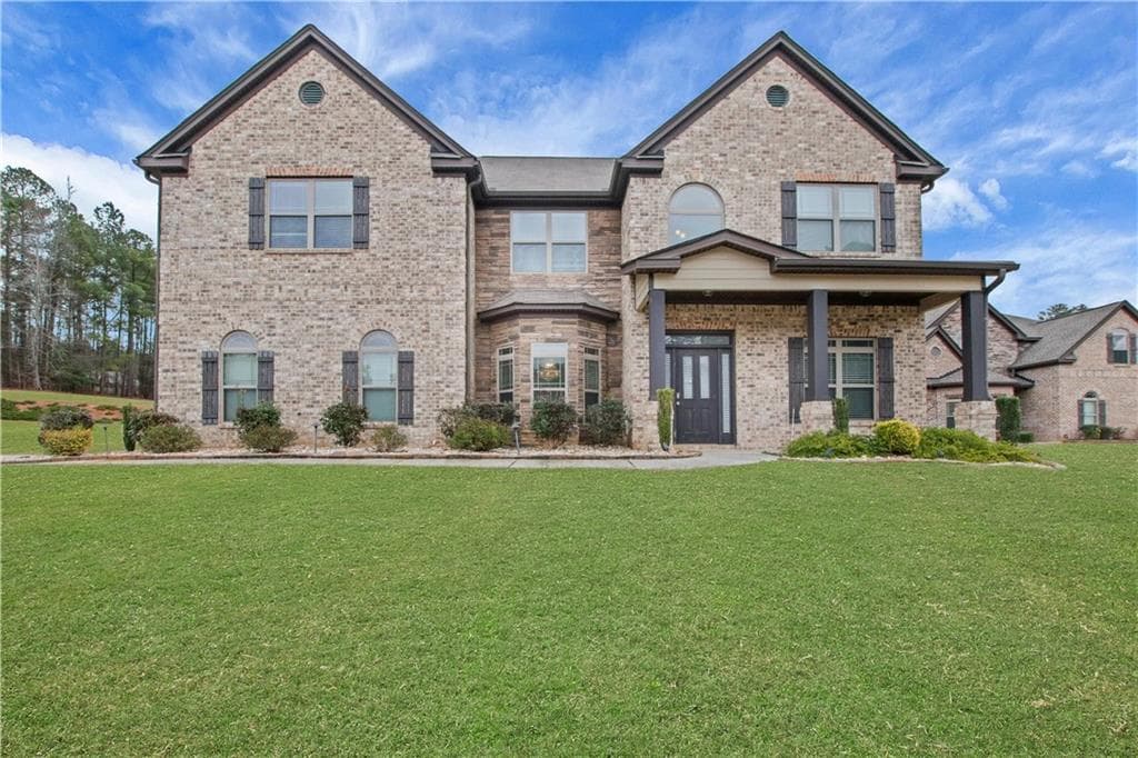 4605 Chestnut Oak Street, Loganville, GA 30052 — most recent listing photo