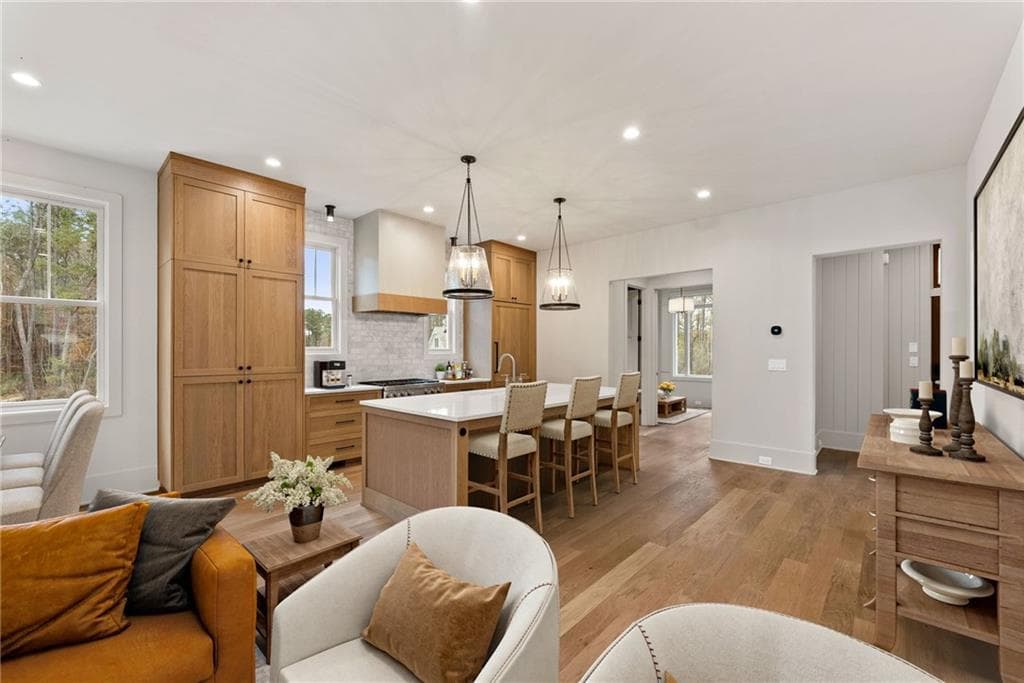 4 bedroom, 5 bathroom, 2,957 sq ft single family residence for sale at 11821 Serenbe Lane, Chattahoochee Hills, GA 30268 — photo 6