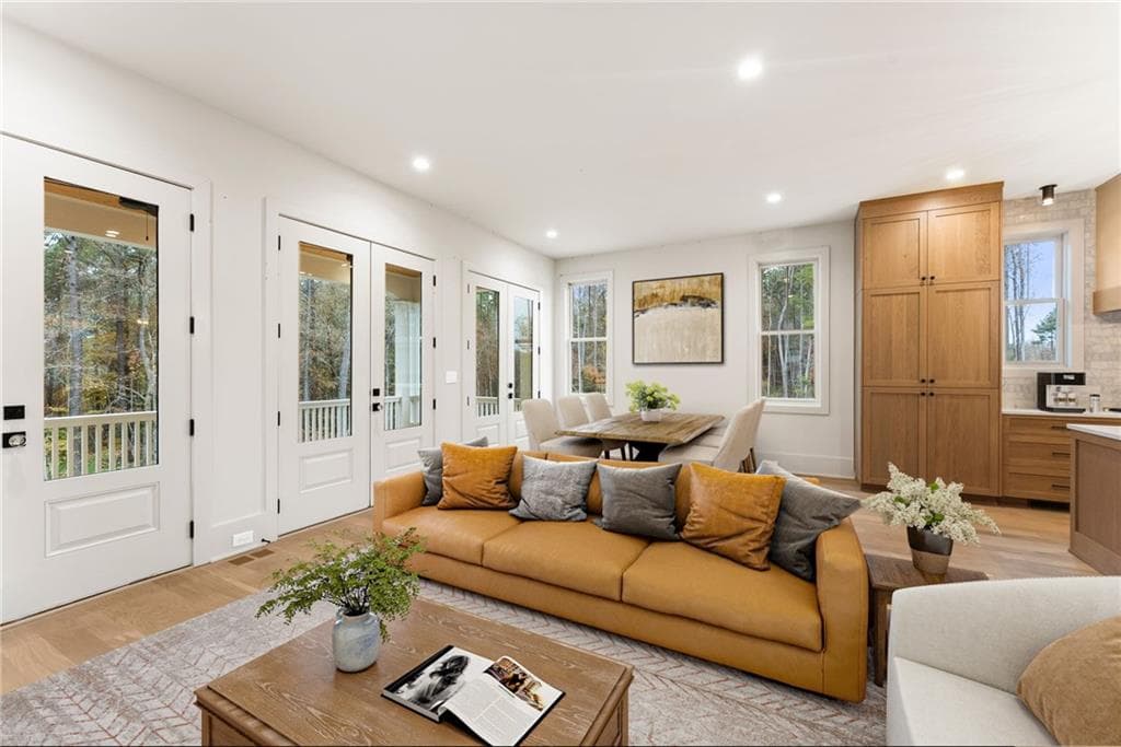 4 bedroom, 5 bathroom, 2,957 sq ft single family residence for sale at 11821 Serenbe Lane, Chattahoochee Hills, GA 30268 — photo 7