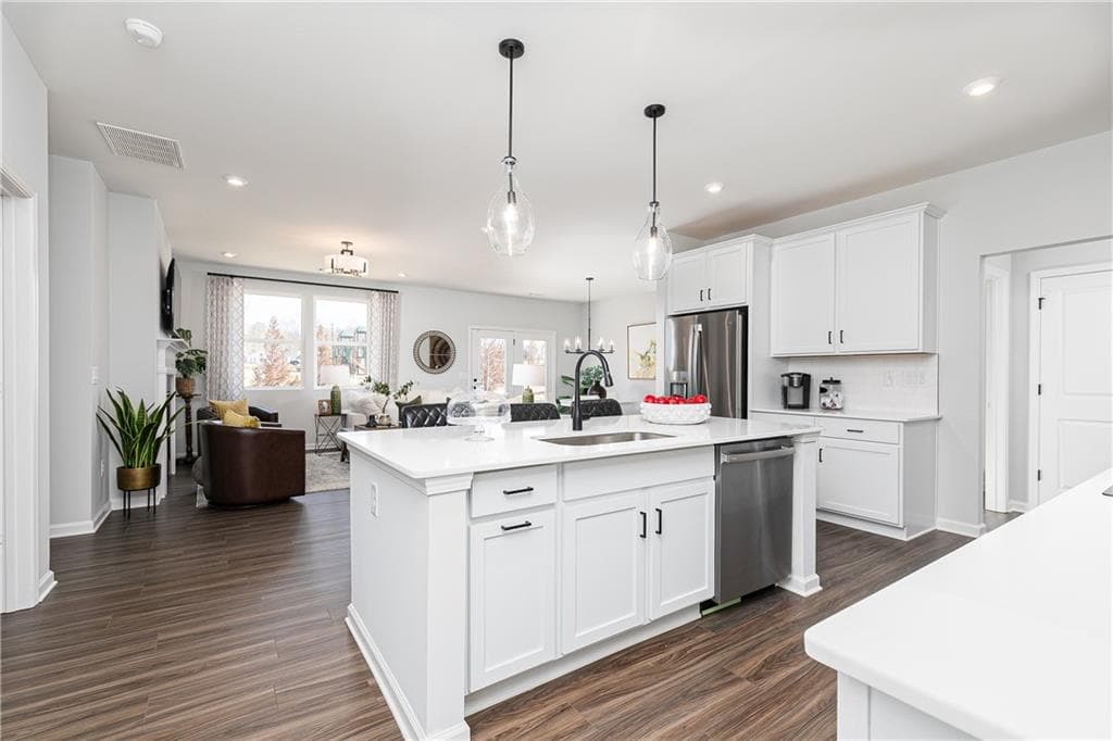 4 bedroom, 3 bathroom, 2,653 sq ft single family residence for sale at 341 Jasmine Woods Drive, Lawrenceville, GA 30046 — photo 9