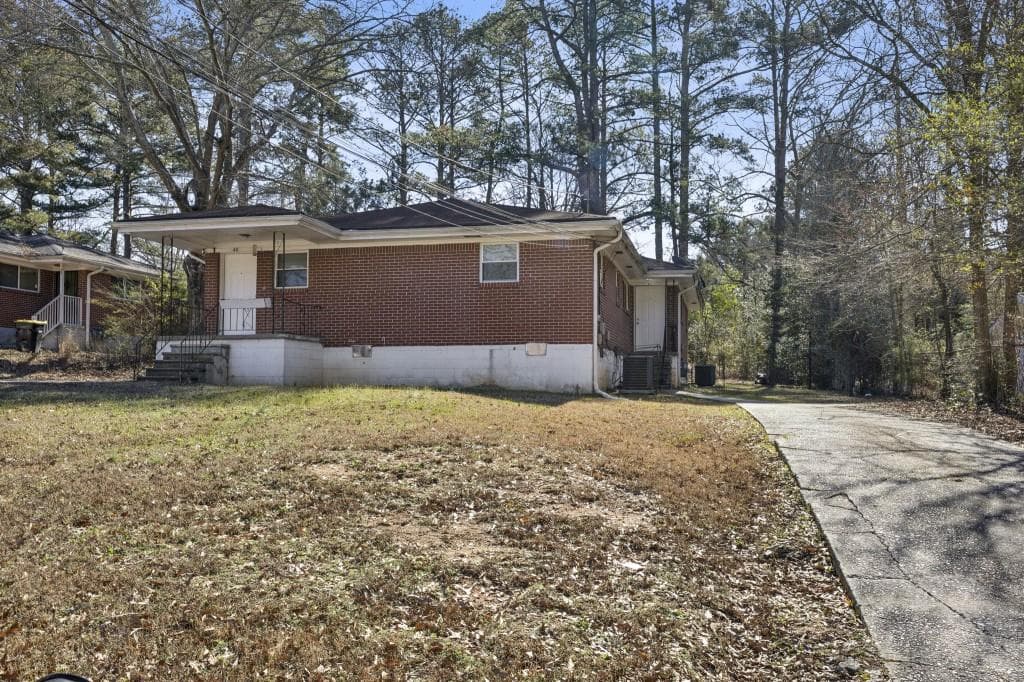 duplex sold at 61 Pine Street, Fairburn, GA 30213