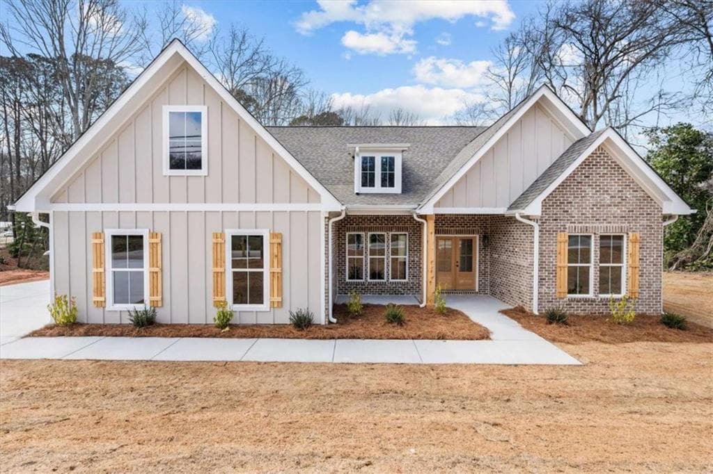 4 bedroom, 2 bathroom single family residence sold at 95 Carrollton Street, Temple, GA 30179