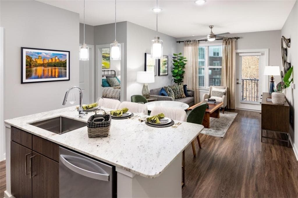 1 bedroom, 1 bathroom, 981 sq ft apartment for rent at 1927 Powers Ferry Road 522, Atlanta, GA 30339 for $2,115 a month — photo 6
