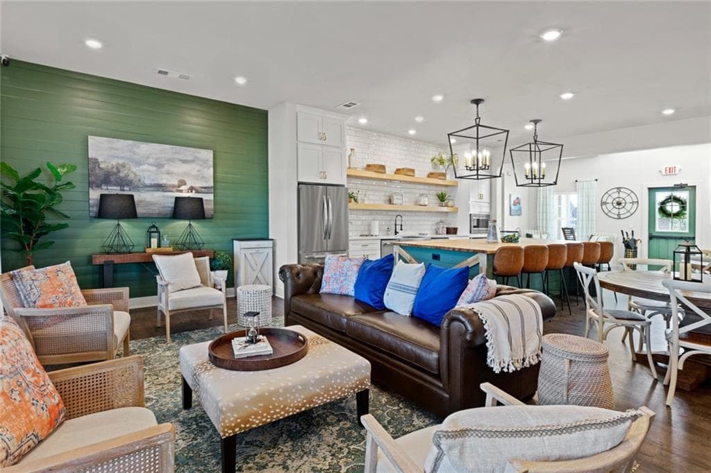 1 bedroom, 1 bathroom, 1,064 sq ft townhouse for rent at 705 Charles Hardy Parkway 018-P, Dallas, GA 30157 for $1,999 a month — photo 6